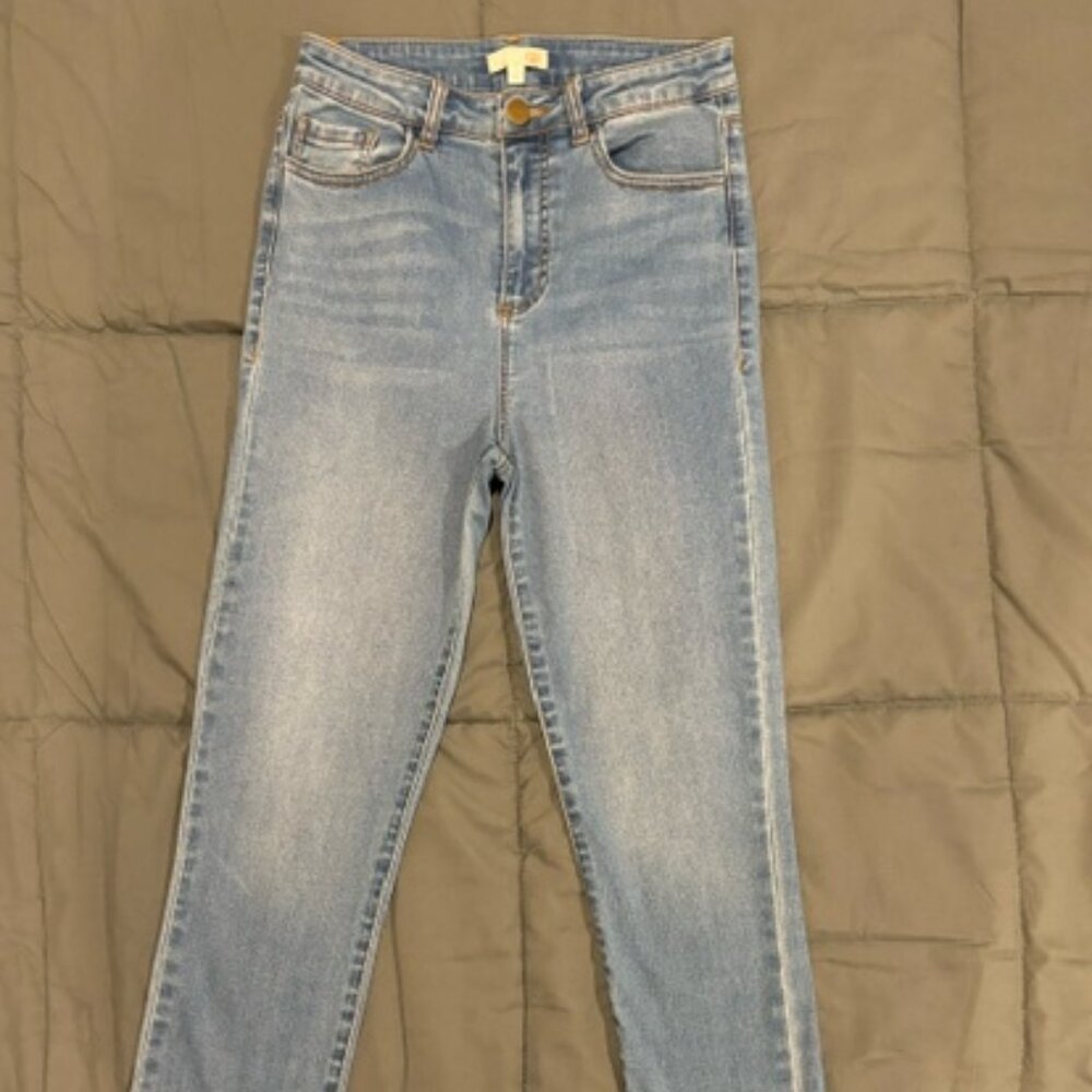 GB Juniors Skinny jeans light wash with distressed hem
